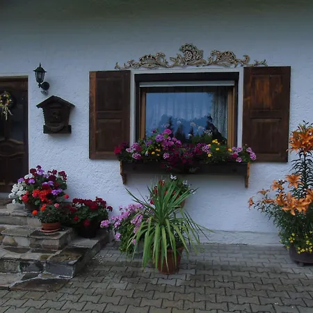 Haus Waldesruh Casa de hóspedes